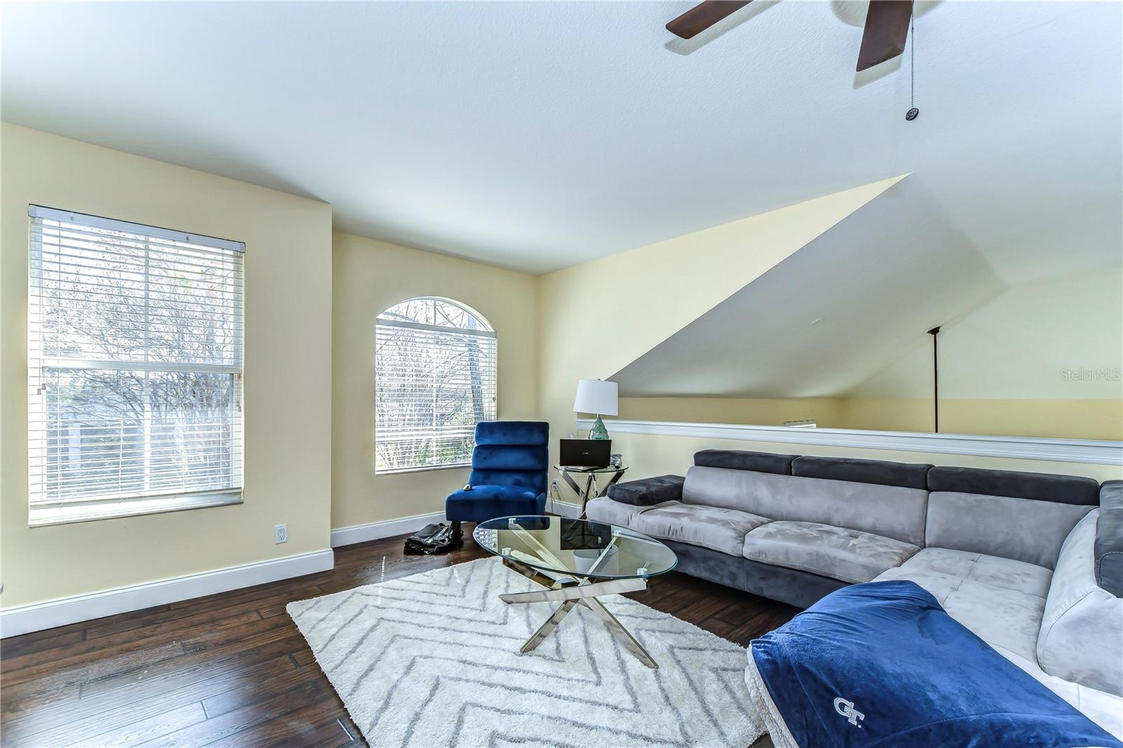 COVERED BRIDGE TWNHMS - Residential Lease