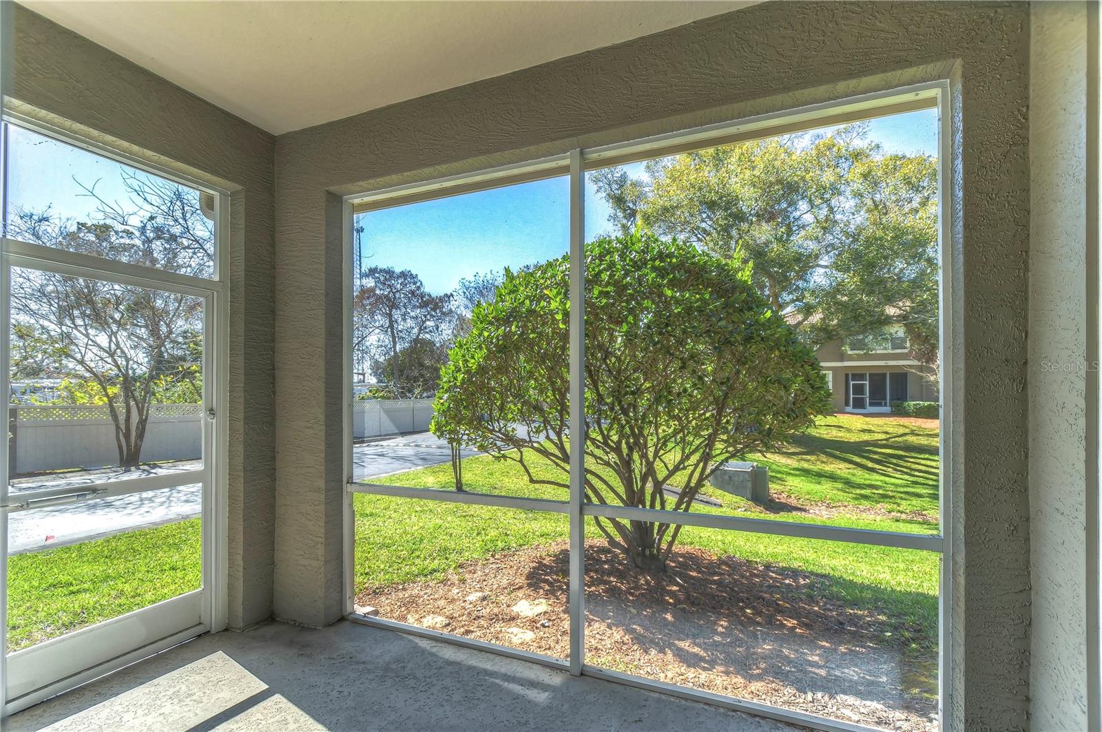 COVERED BRIDGE TWNHMS - Residential Lease