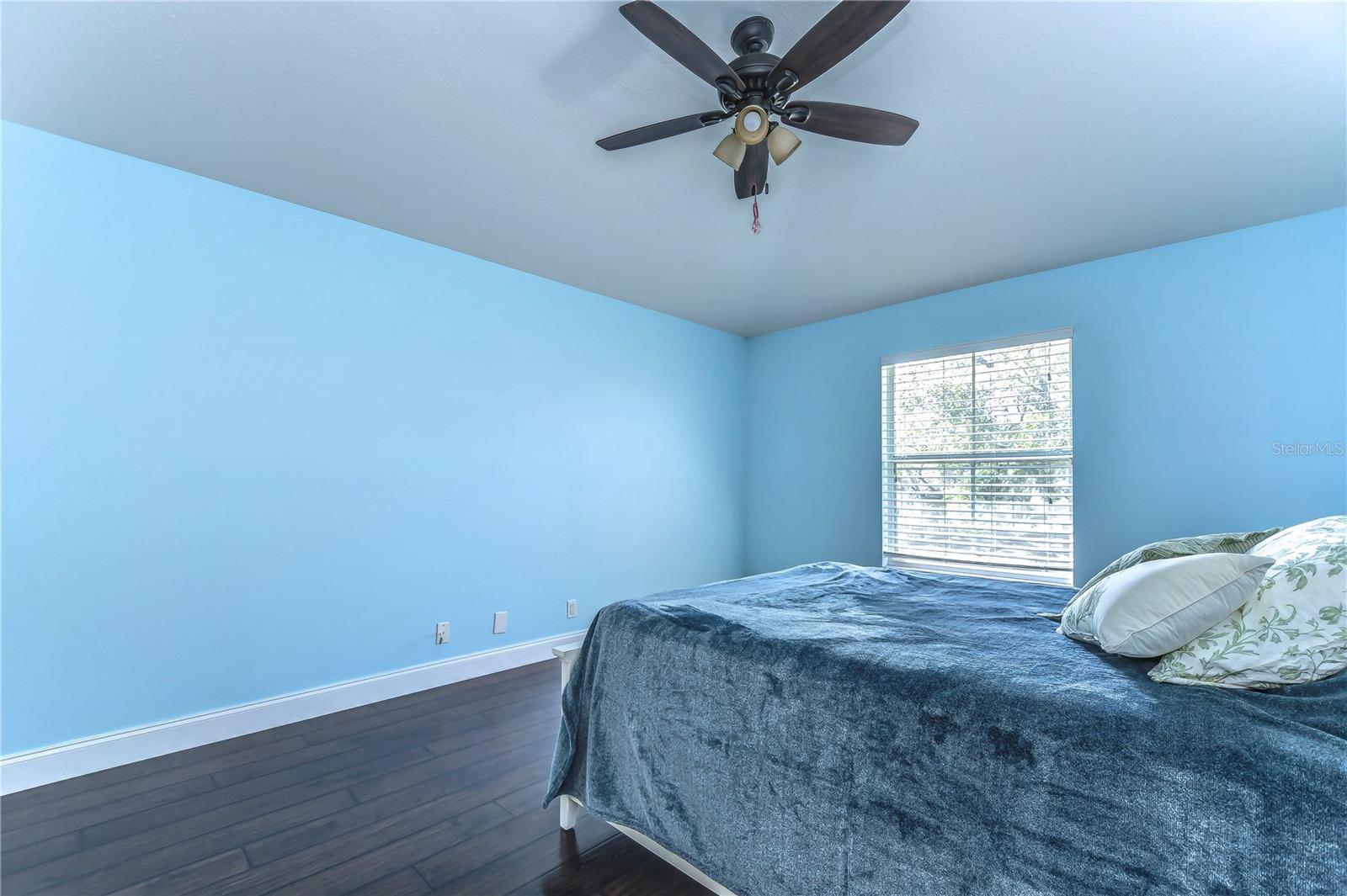 COVERED BRIDGE TWNHMS - Residential Lease