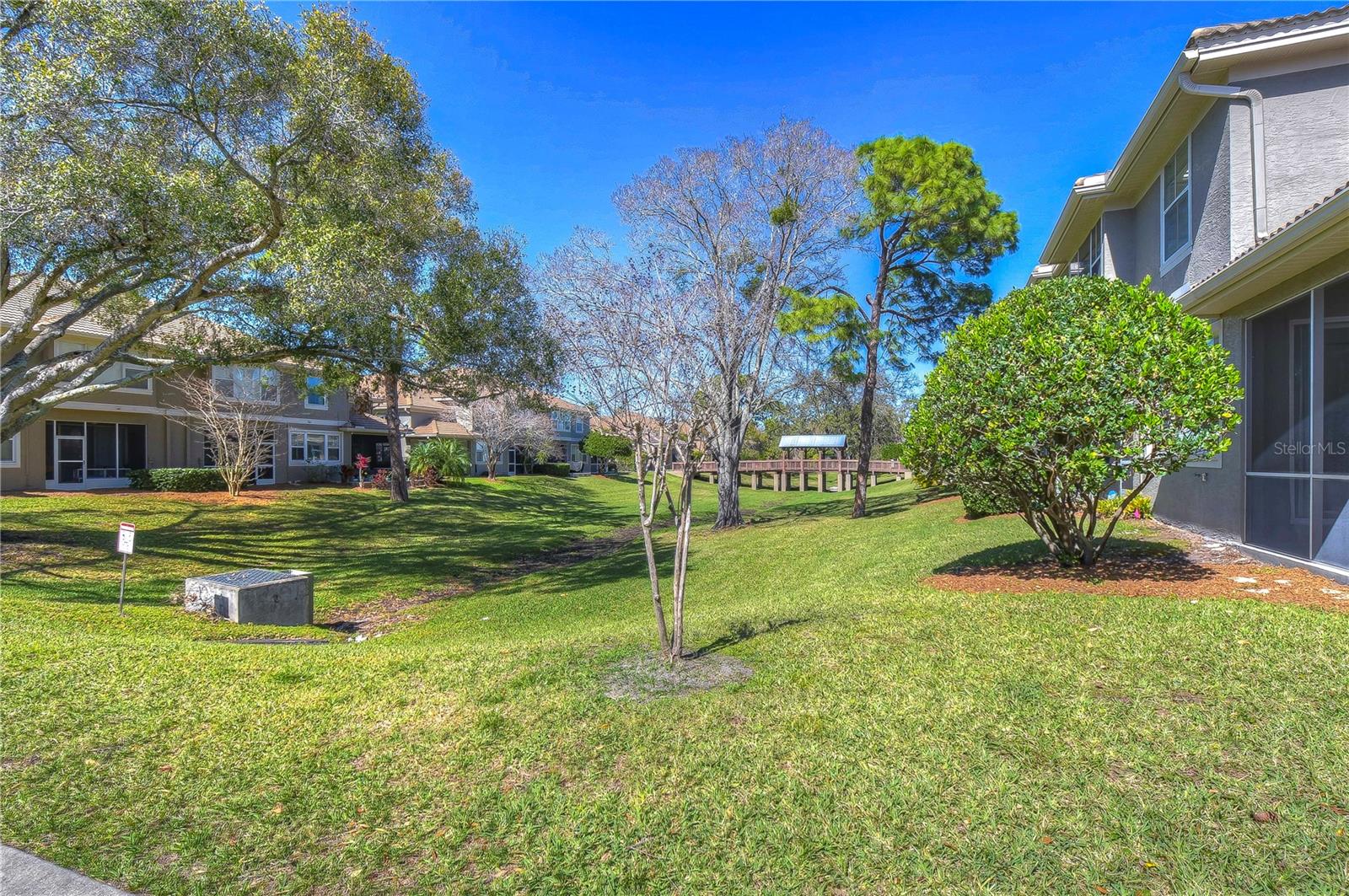 COVERED BRIDGE TWNHMS - Residential Lease