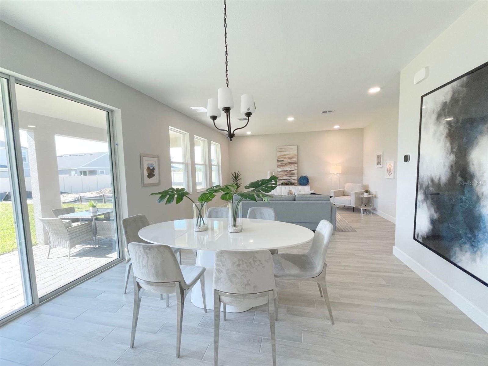 5261 HIGH LINE DRIVE