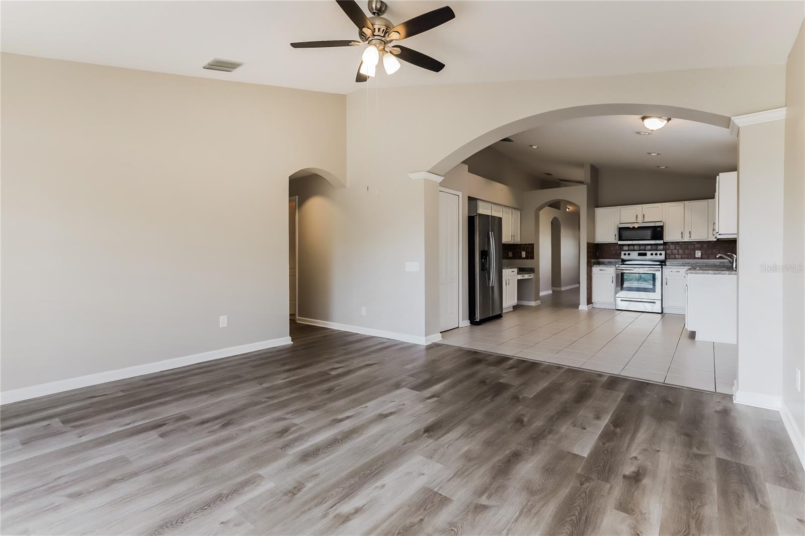 SOUTH COVE PH 1 - Residential