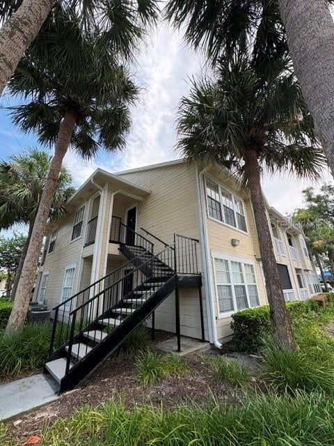 Photo of 1085 S Hiawassee Road #521, Orlando, FL 32835 (MLS # S5154595)