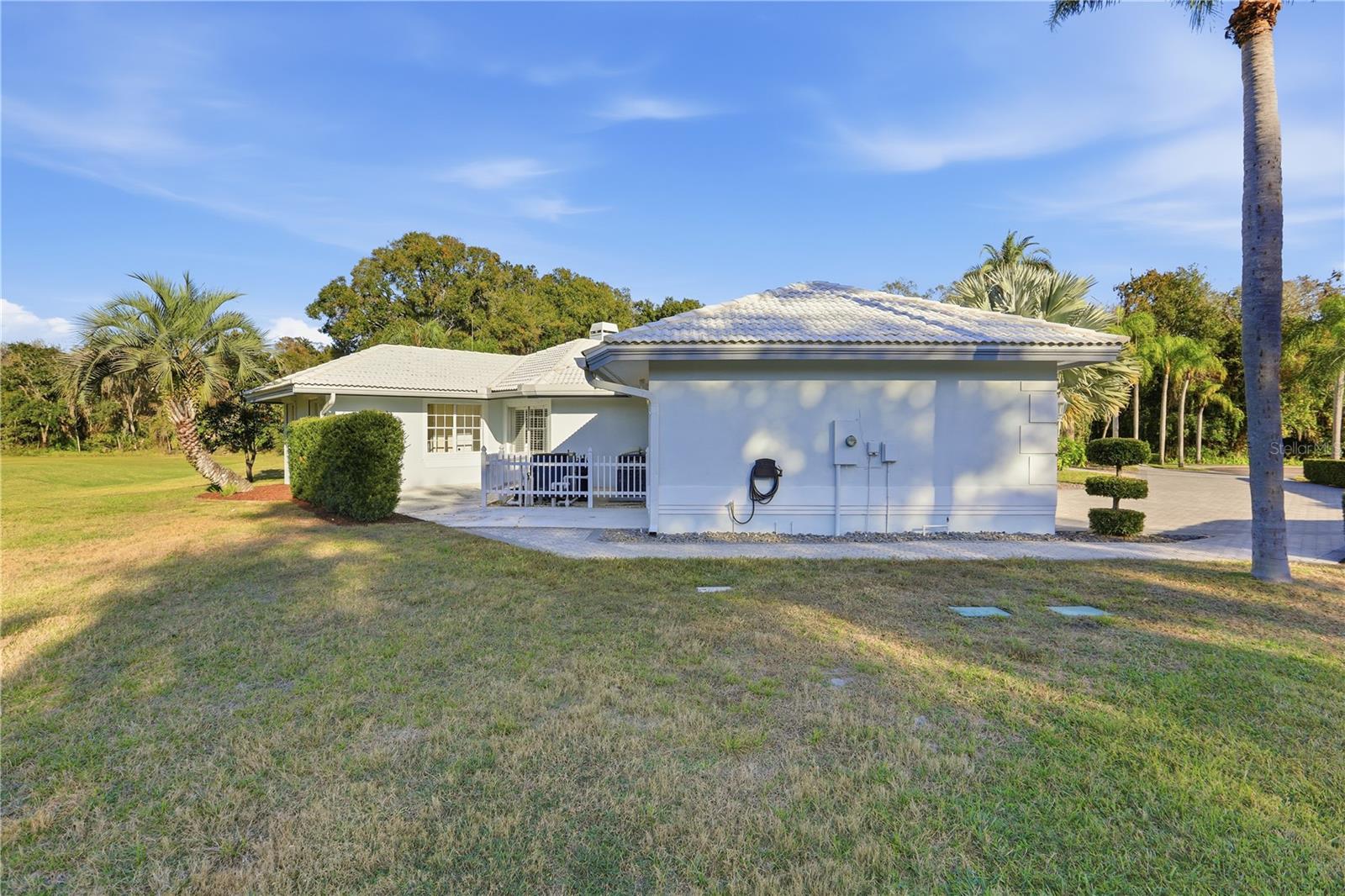 CRESCENT OAKS COUNTRY CLUB REGENCY PH 2 - Residential