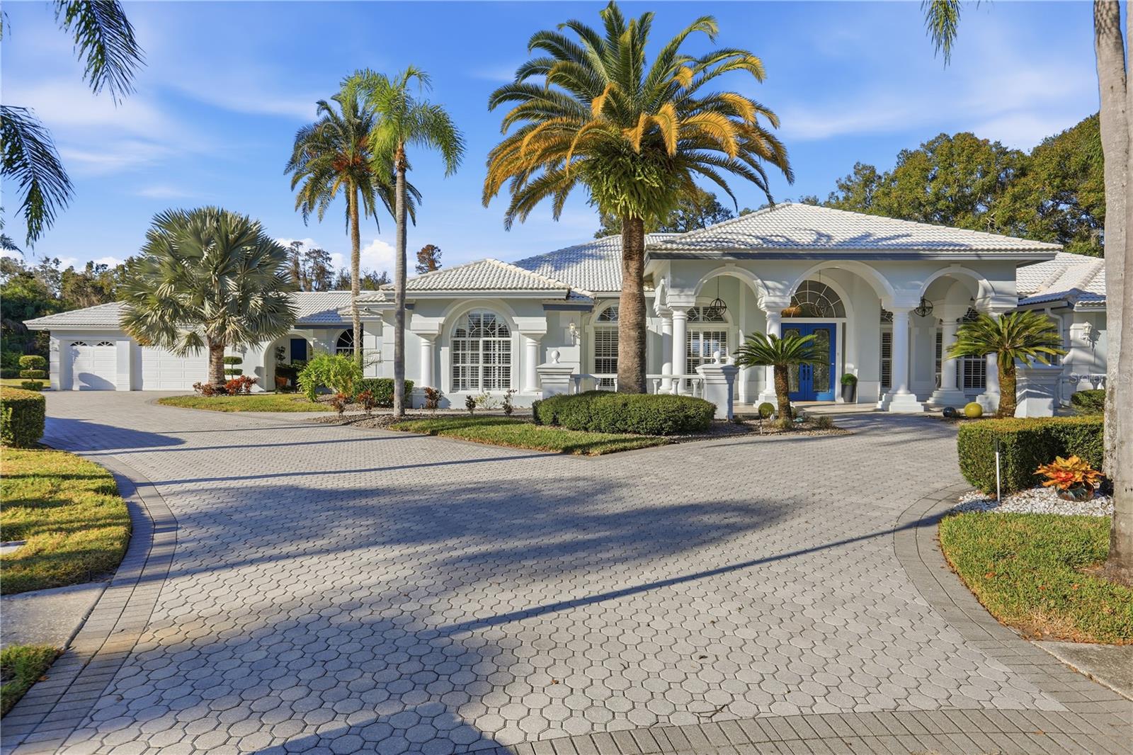 CRESCENT OAKS COUNTRY CLUB REGENCY PH 2 - Residential