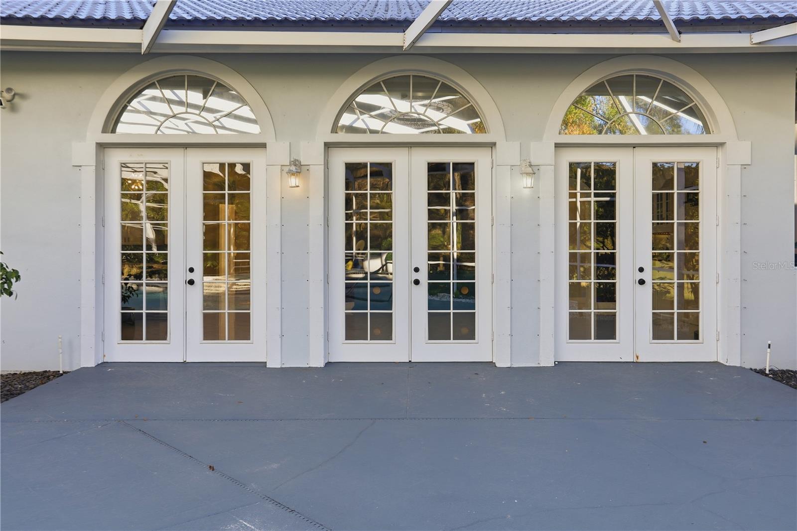 CRESCENT OAKS COUNTRY CLUB REGENCY PH 2 - Residential
