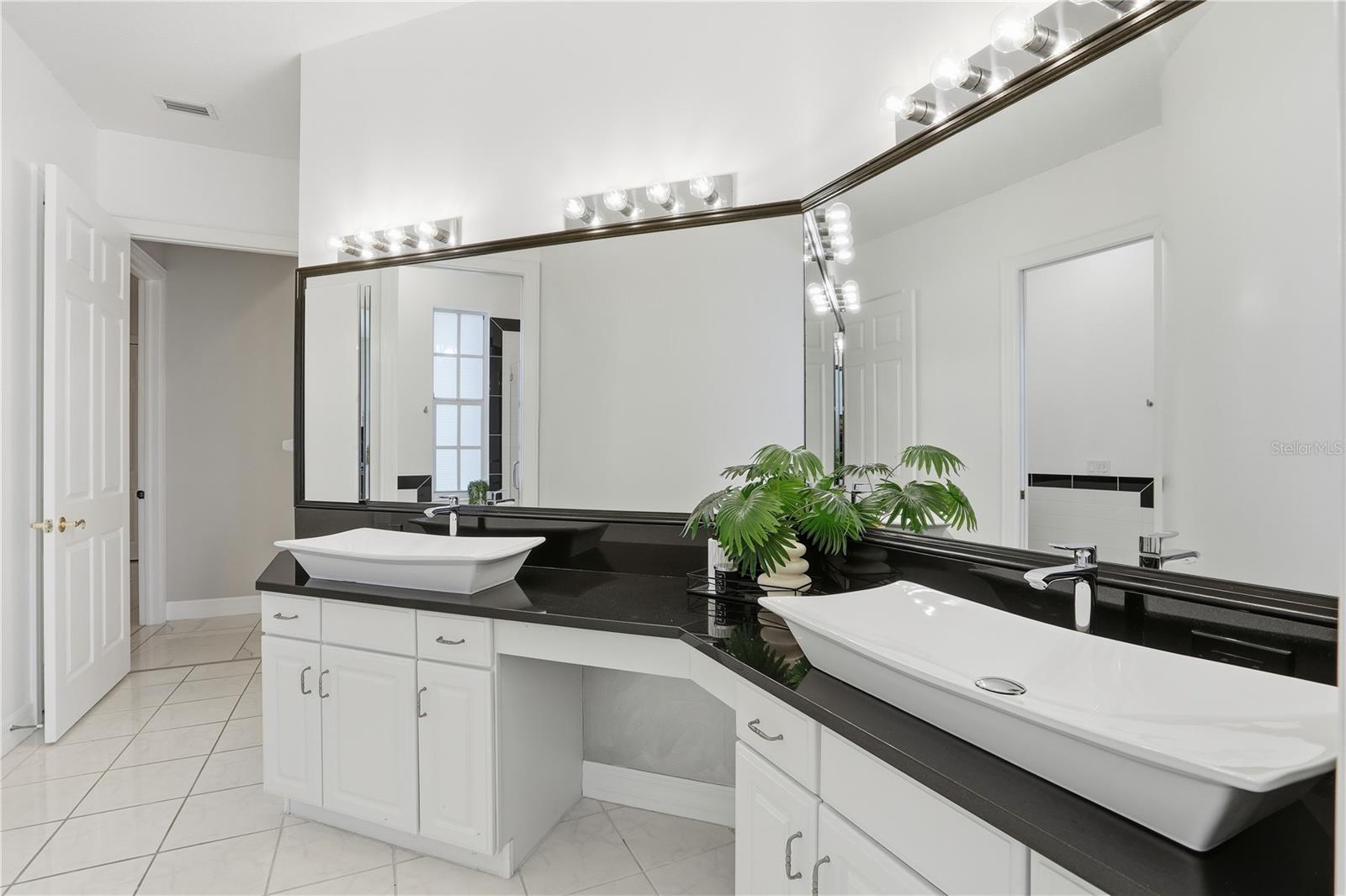 CRESCENT OAKS COUNTRY CLUB REGENCY PH 2 - Residential