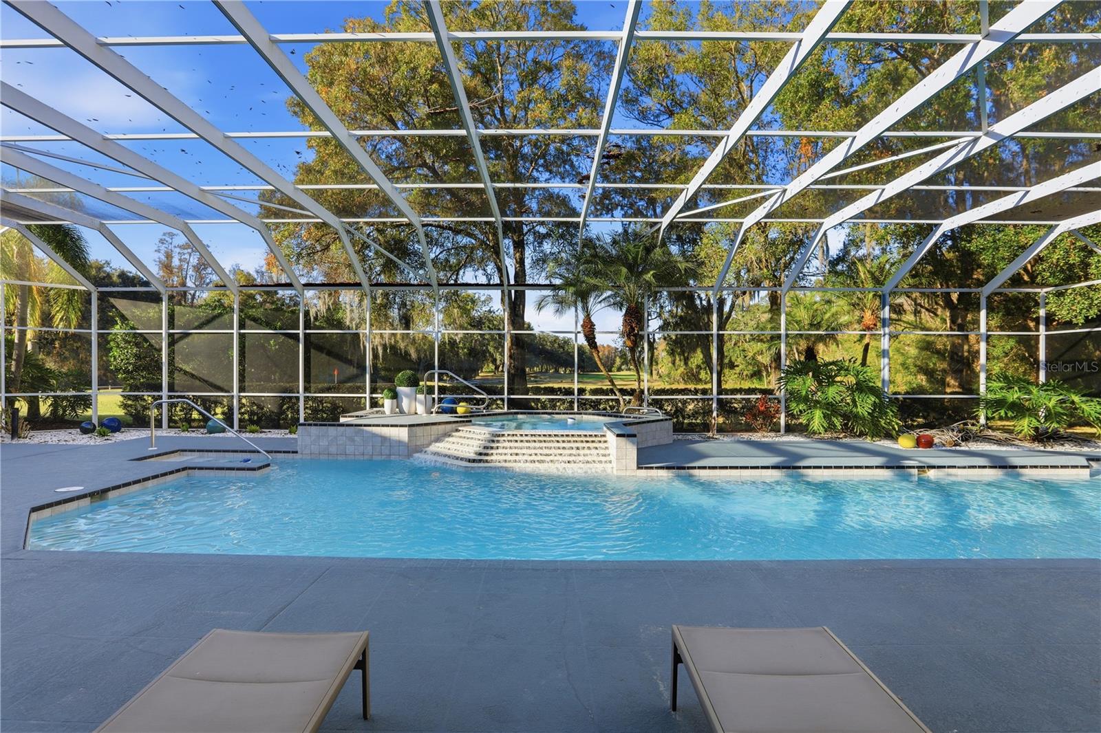 CRESCENT OAKS COUNTRY CLUB REGENCY PH 2 - Residential