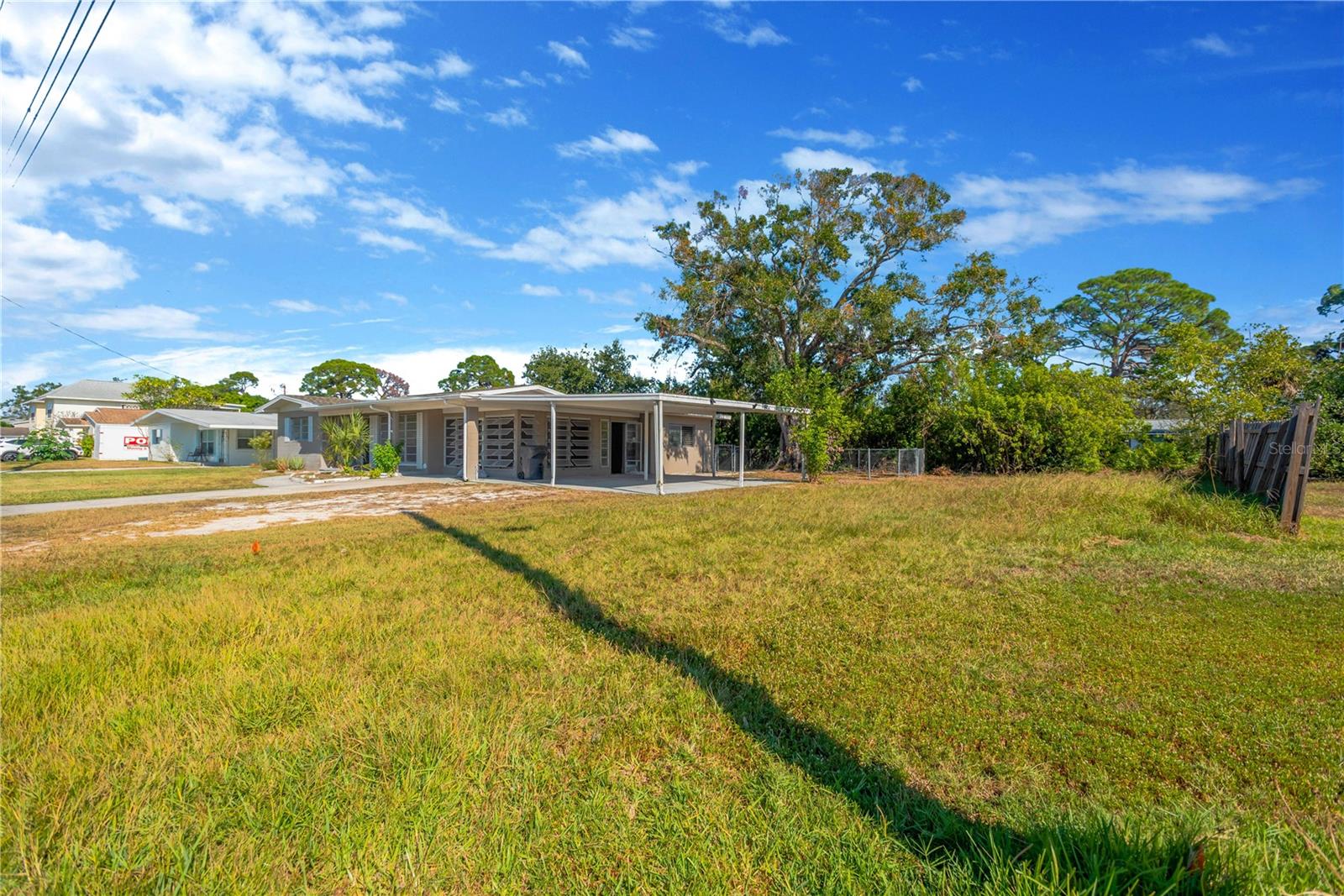 CAREYS PIRATE POINT - Residential