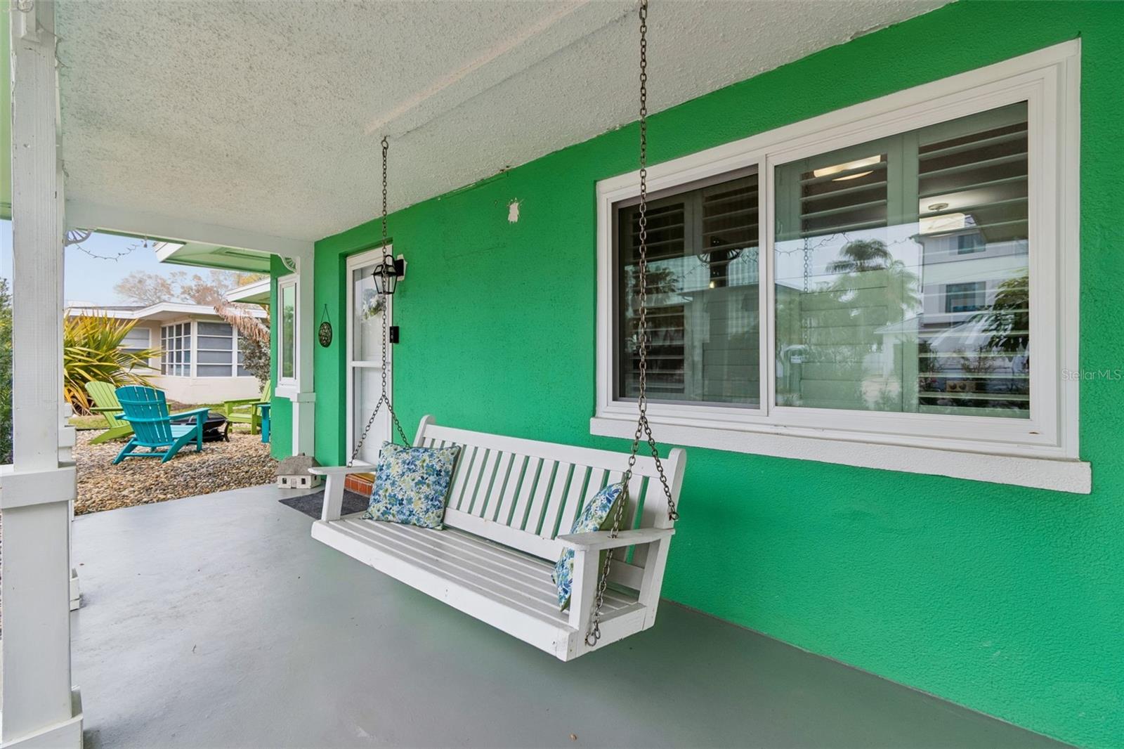 BAYWOOD SHORES - Residential