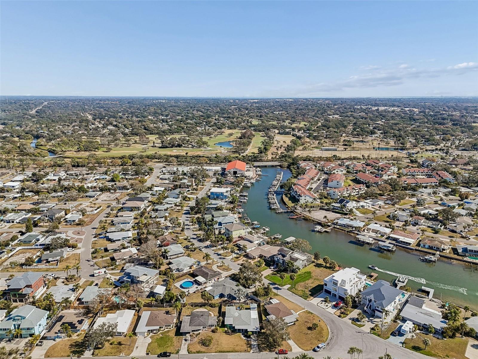 BAYWOOD SHORES - Residential