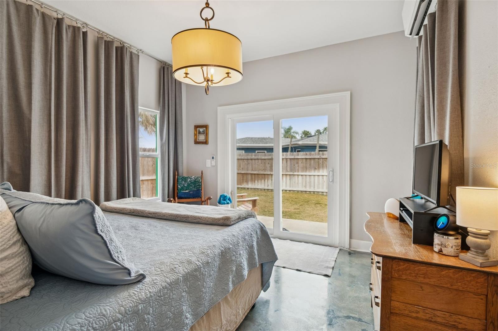 BAYWOOD SHORES - Residential