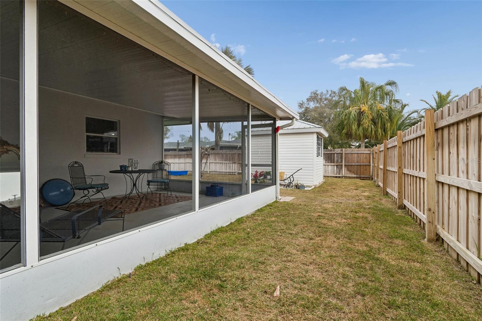 BAYWOOD SHORES - Residential