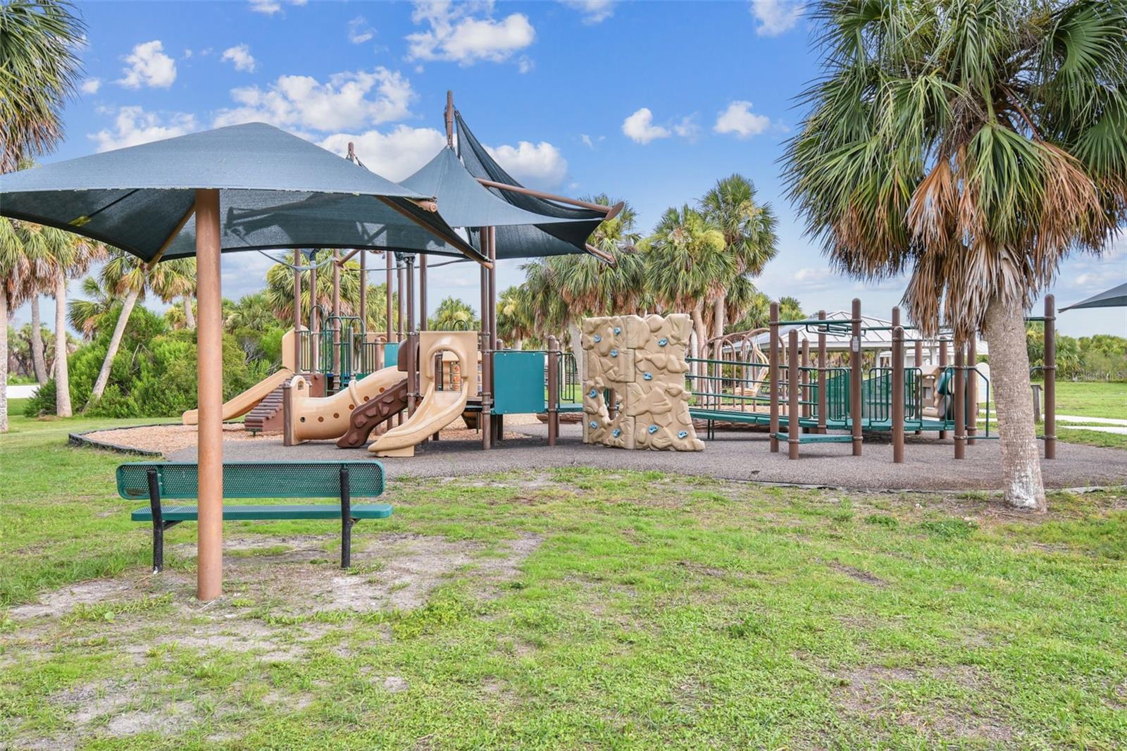 BAYWOOD SHORES - Residential