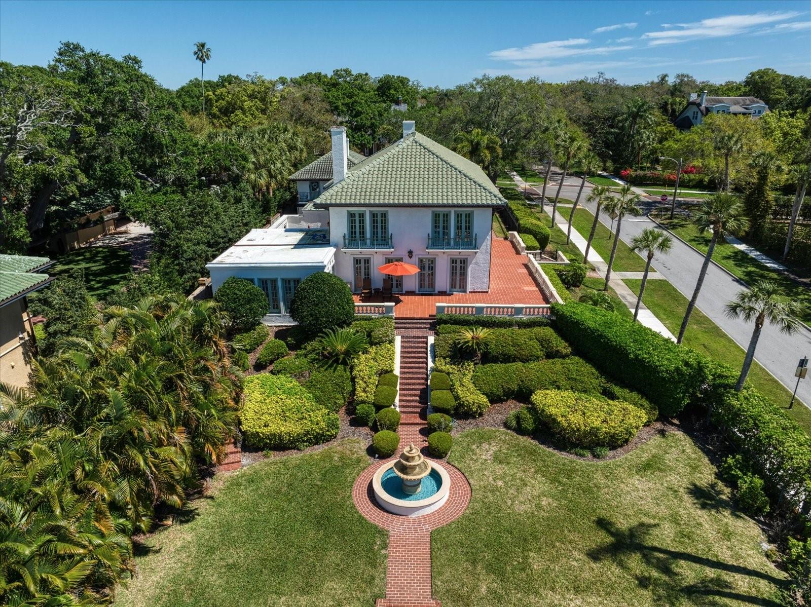 HARBOR OAKS - Residential