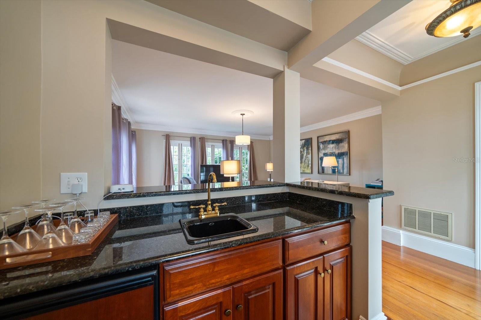 HARBOR OAKS - Residential