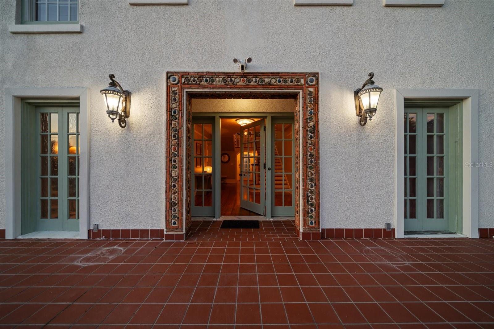 HARBOR OAKS - Residential