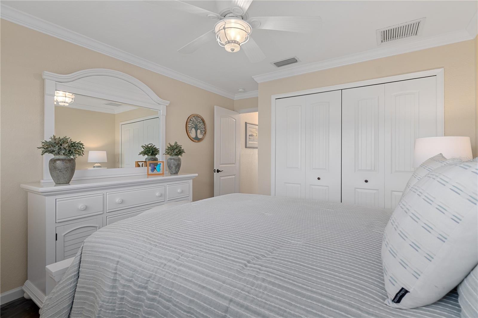 A CRYSTAL SHORE ESTATES - Residential