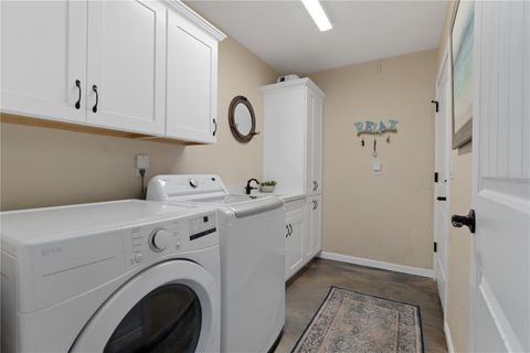 Tiny photo for 2221 N Kings Cove Point, Crystal River, FL 34429 (MLS # OM725568)