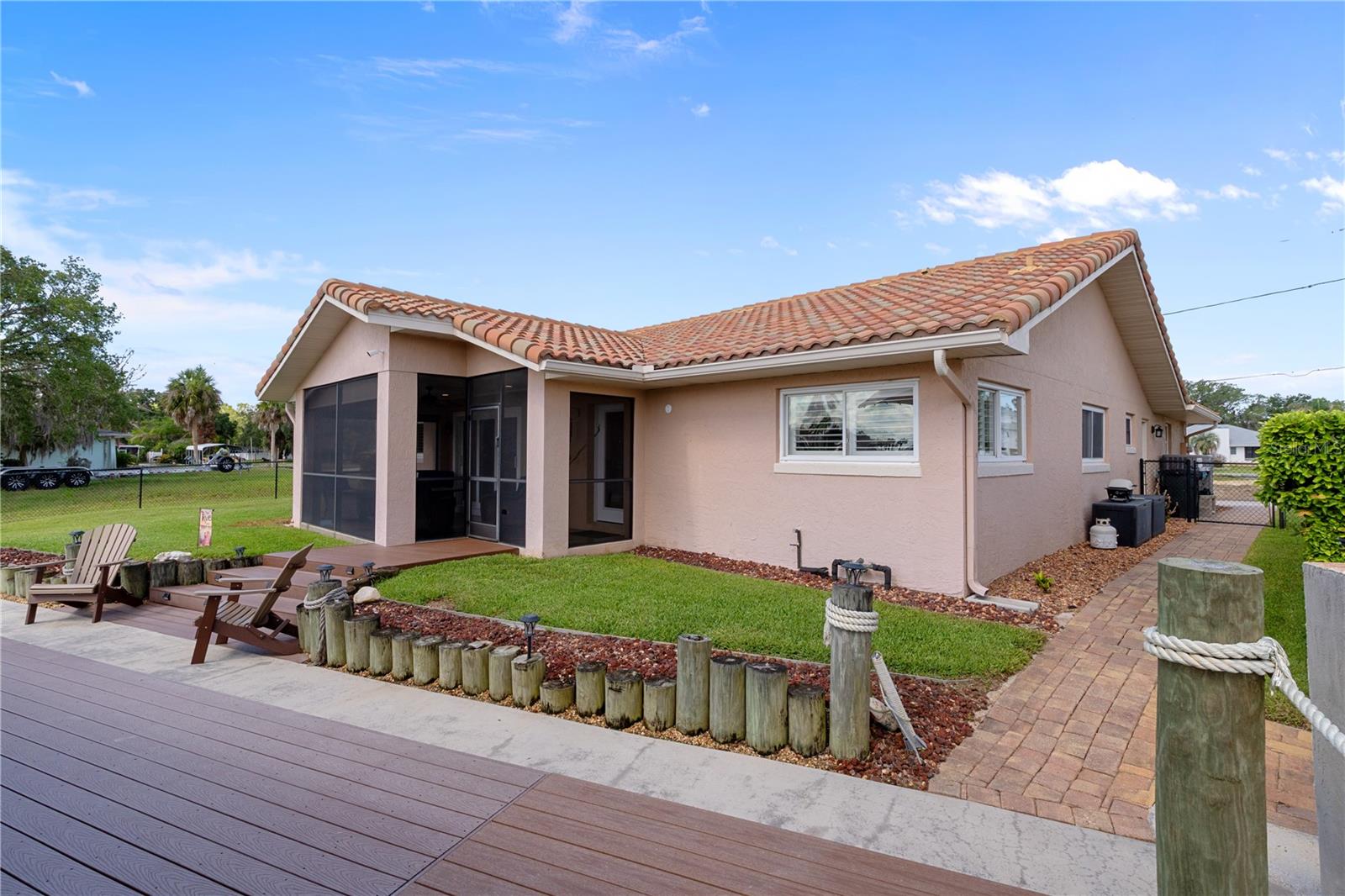 A CRYSTAL SHORE ESTATES - Residential