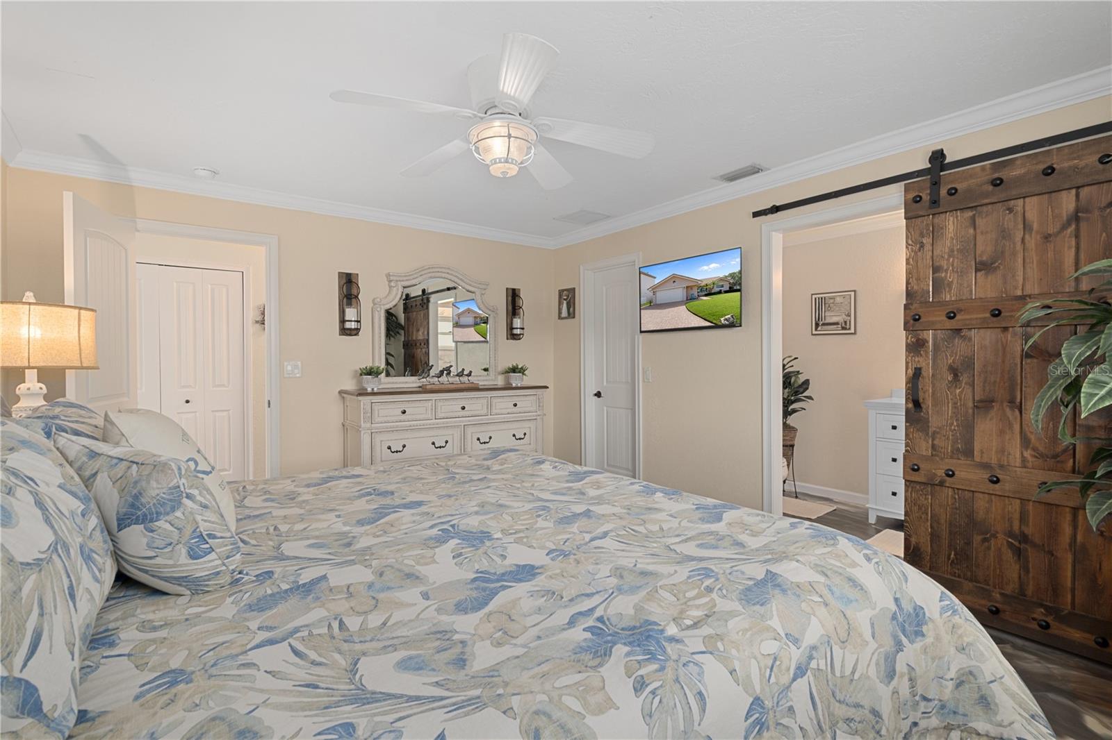 A CRYSTAL SHORE ESTATES - Residential