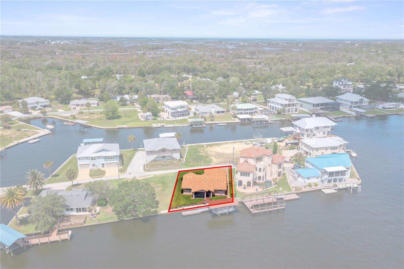 A CRYSTAL SHORE ESTATES - Residential