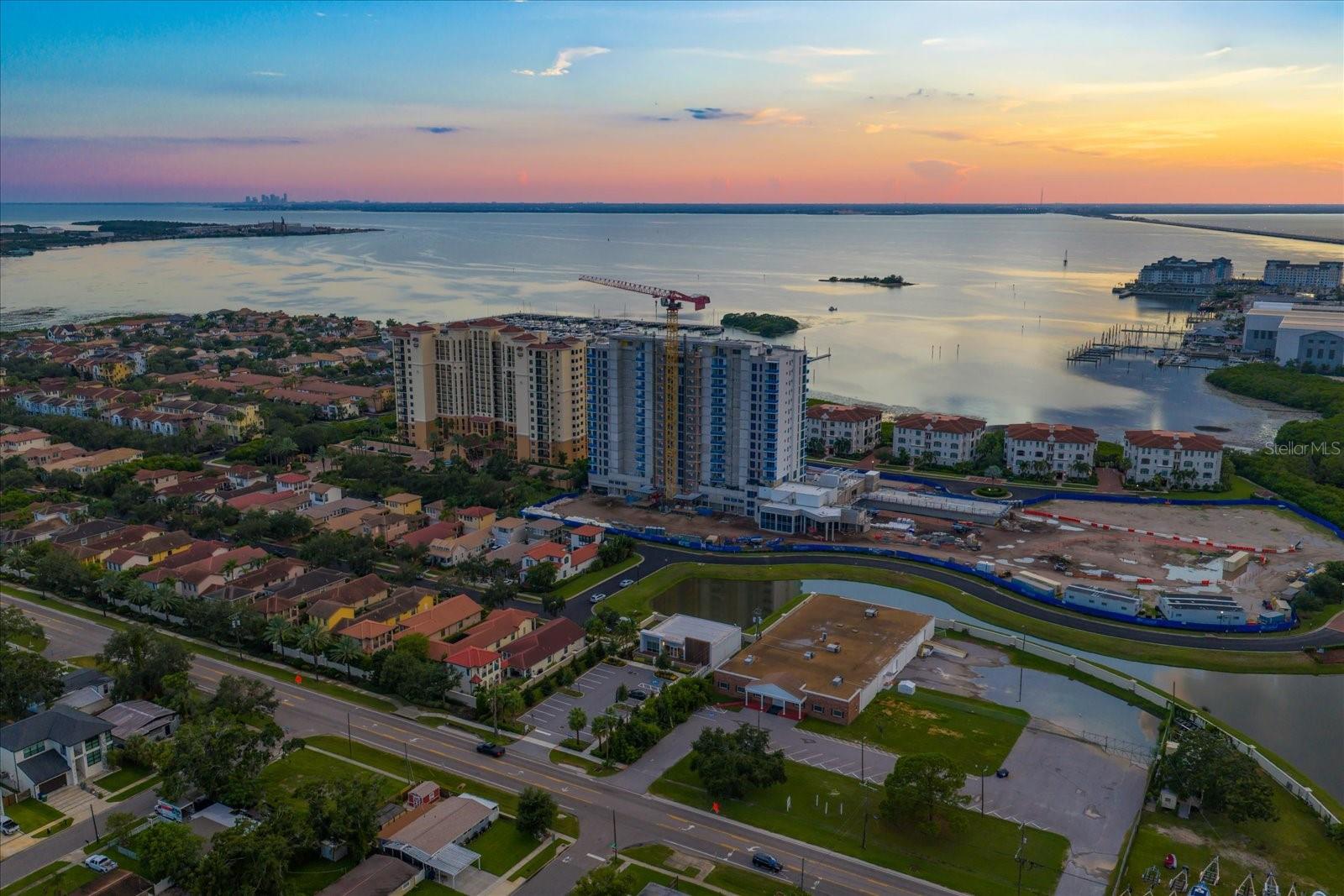 WESTSHORE YACHT CLUB, AQUA TOWER 1 - Residential