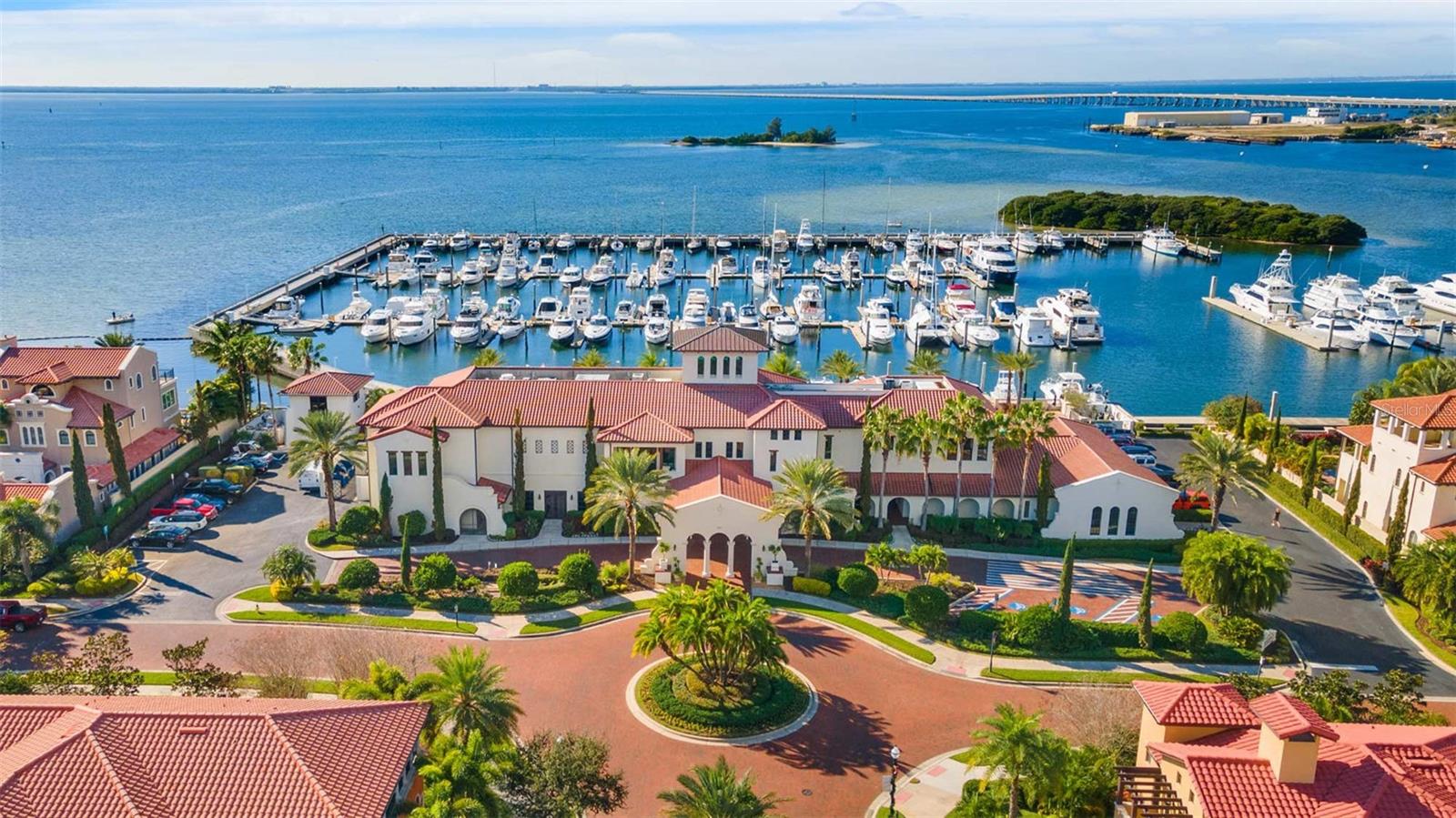 WESTSHORE YACHT CLUB, AQUA TOWER 1 - Residential