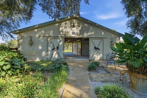 Tiny photo for 15211 Vinola Place, Montverde, FL 34756 (MLS # G5119029)