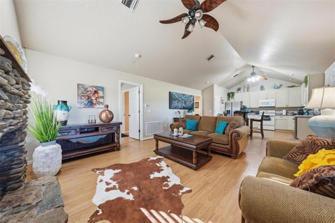 Tiny photo for 15211 Vinola Place, Montverde, FL 34756 (MLS # G5119029)