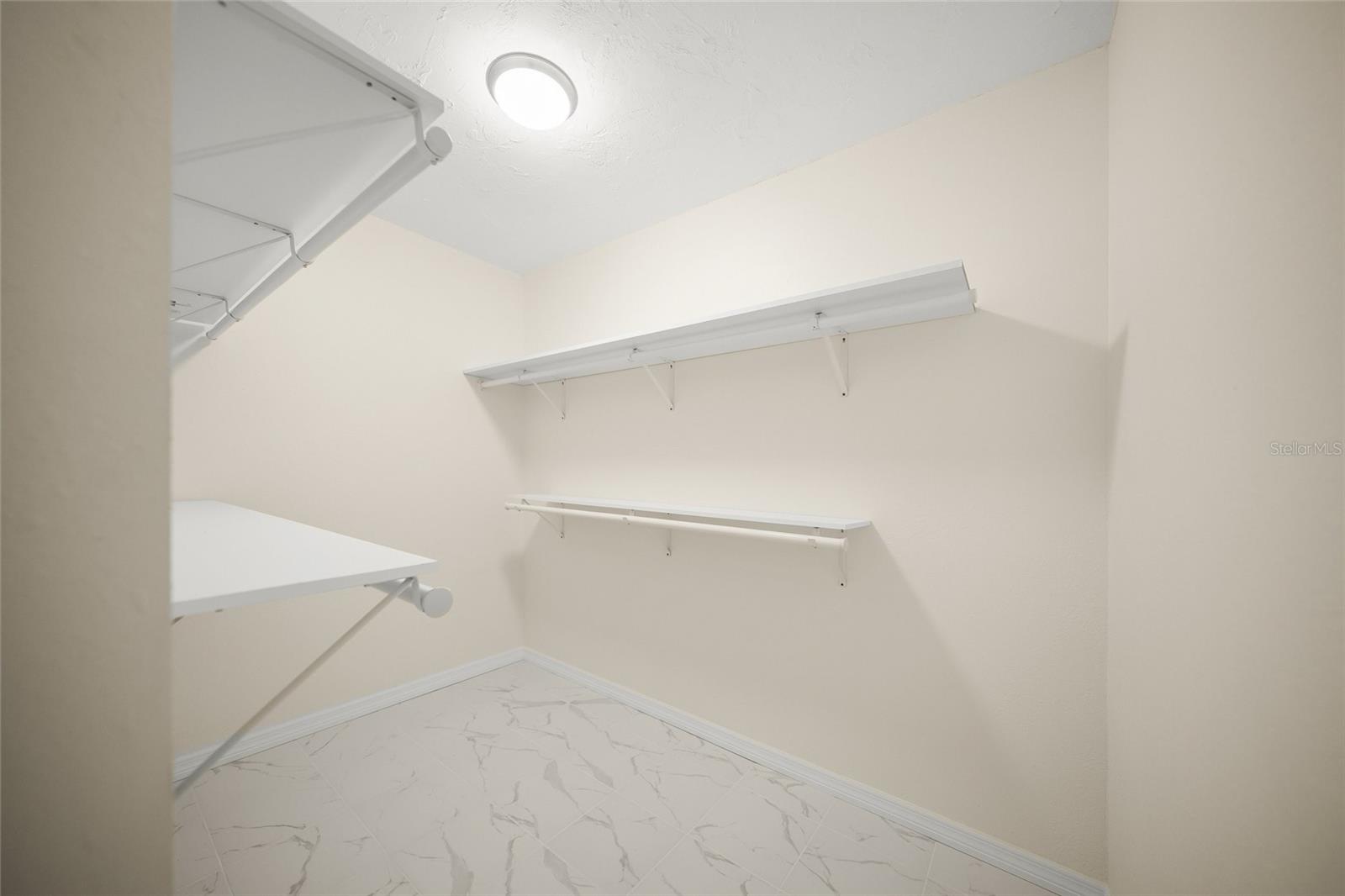 HAMMOCKS II, BENT TREE - Residential