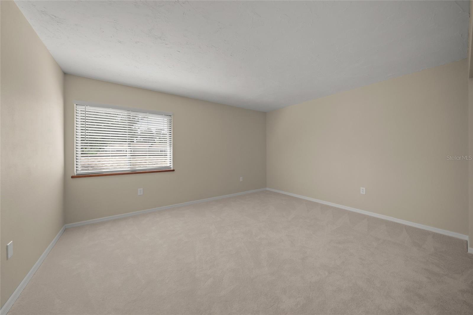 HAMMOCKS II, BENT TREE - Residential