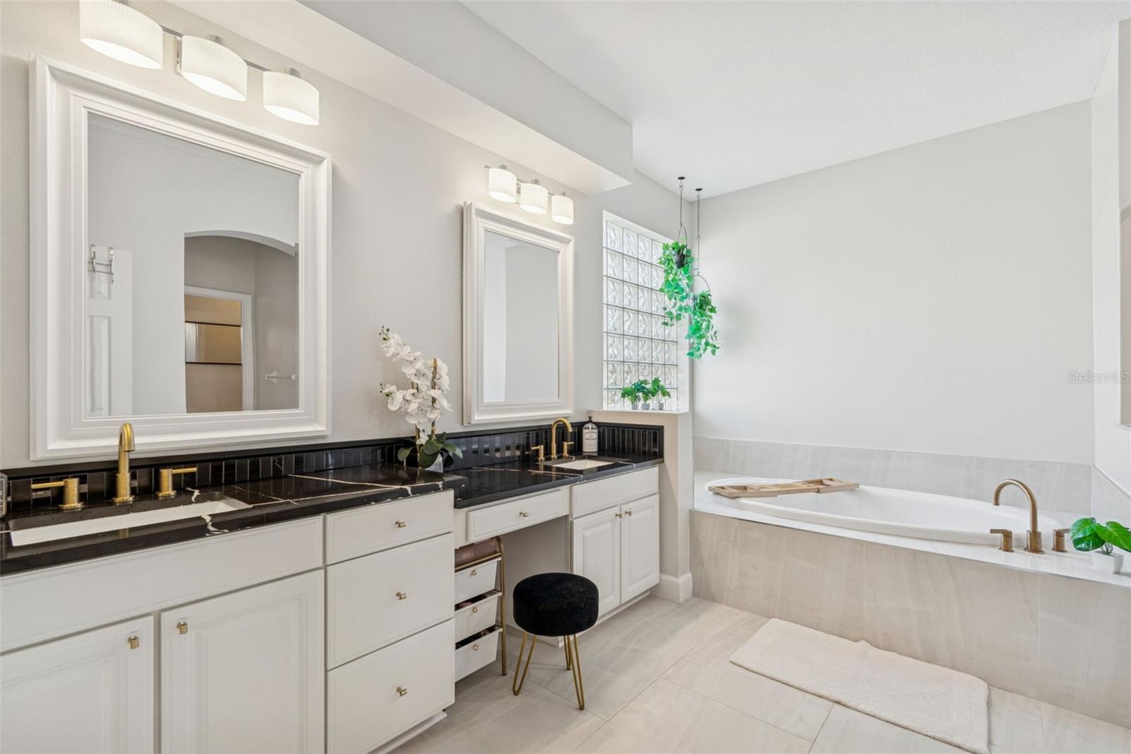 WEST MEADOWS PRCL 11C - Residential