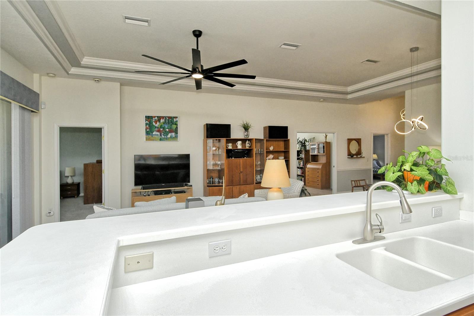 HERITAGE OAKS GOLF & COUNTRY CLUB - Residential