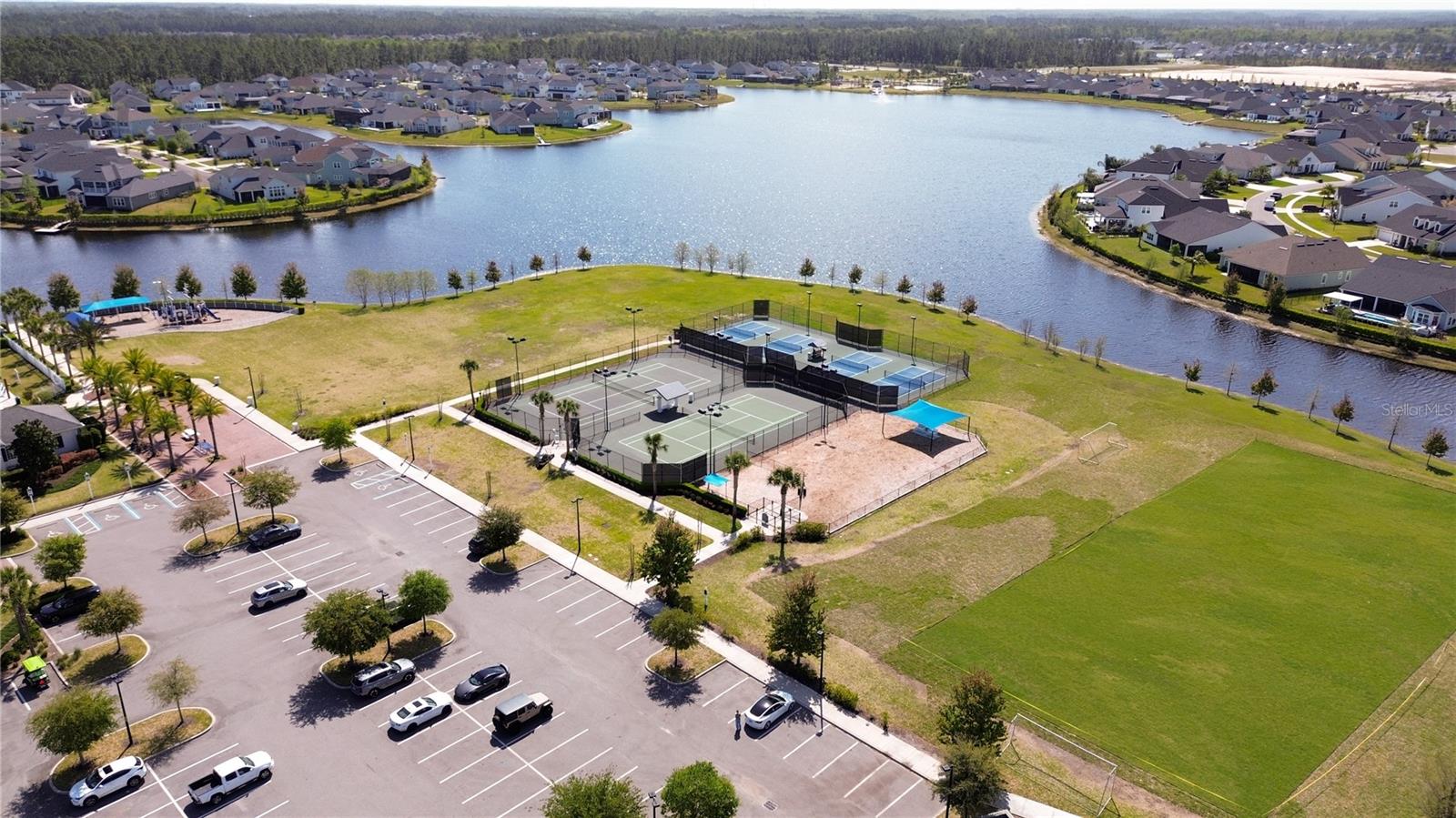 BEACON LAKE PH 1 - Residential