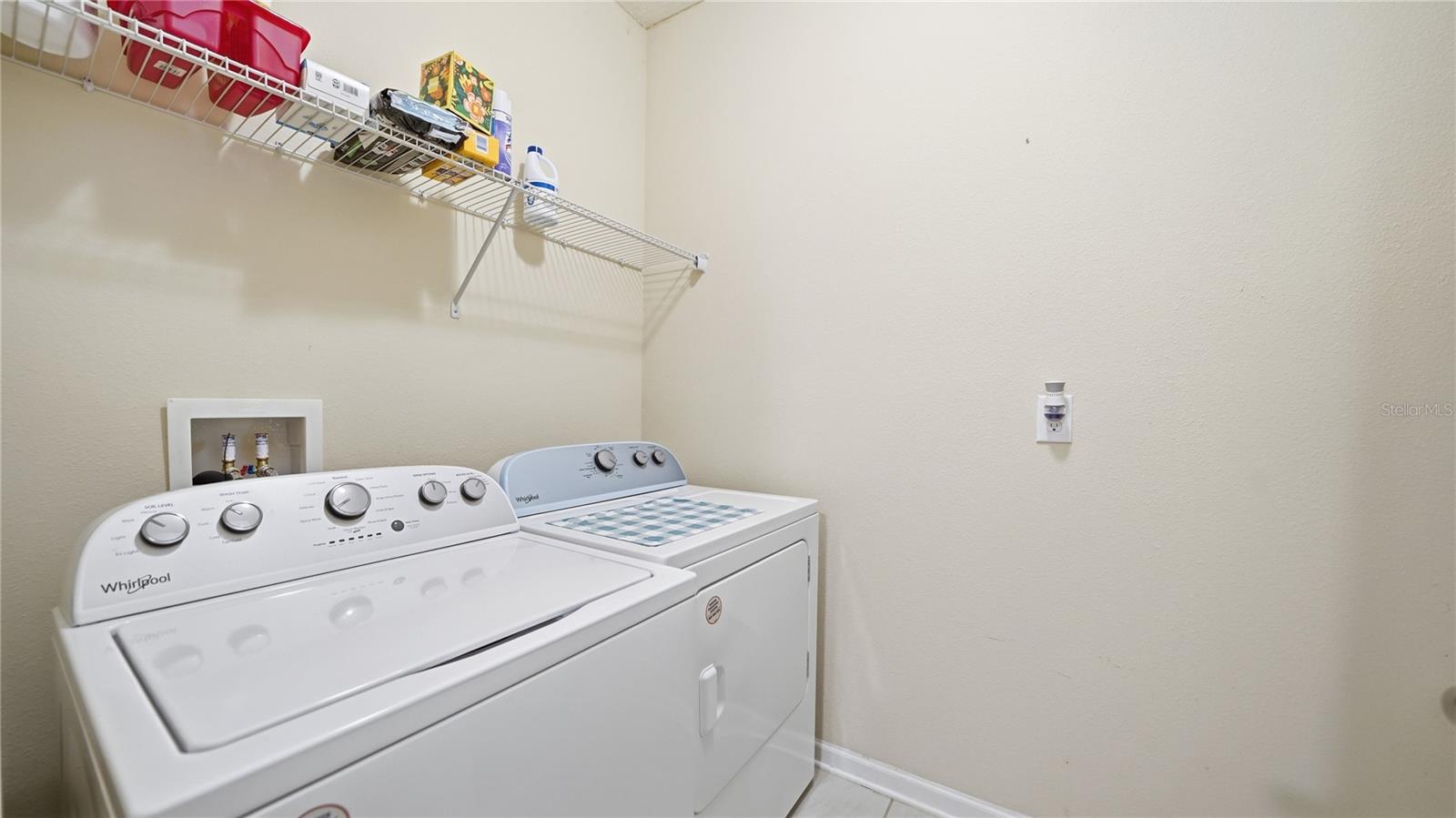 BEACON LAKE PH 1 - Residential