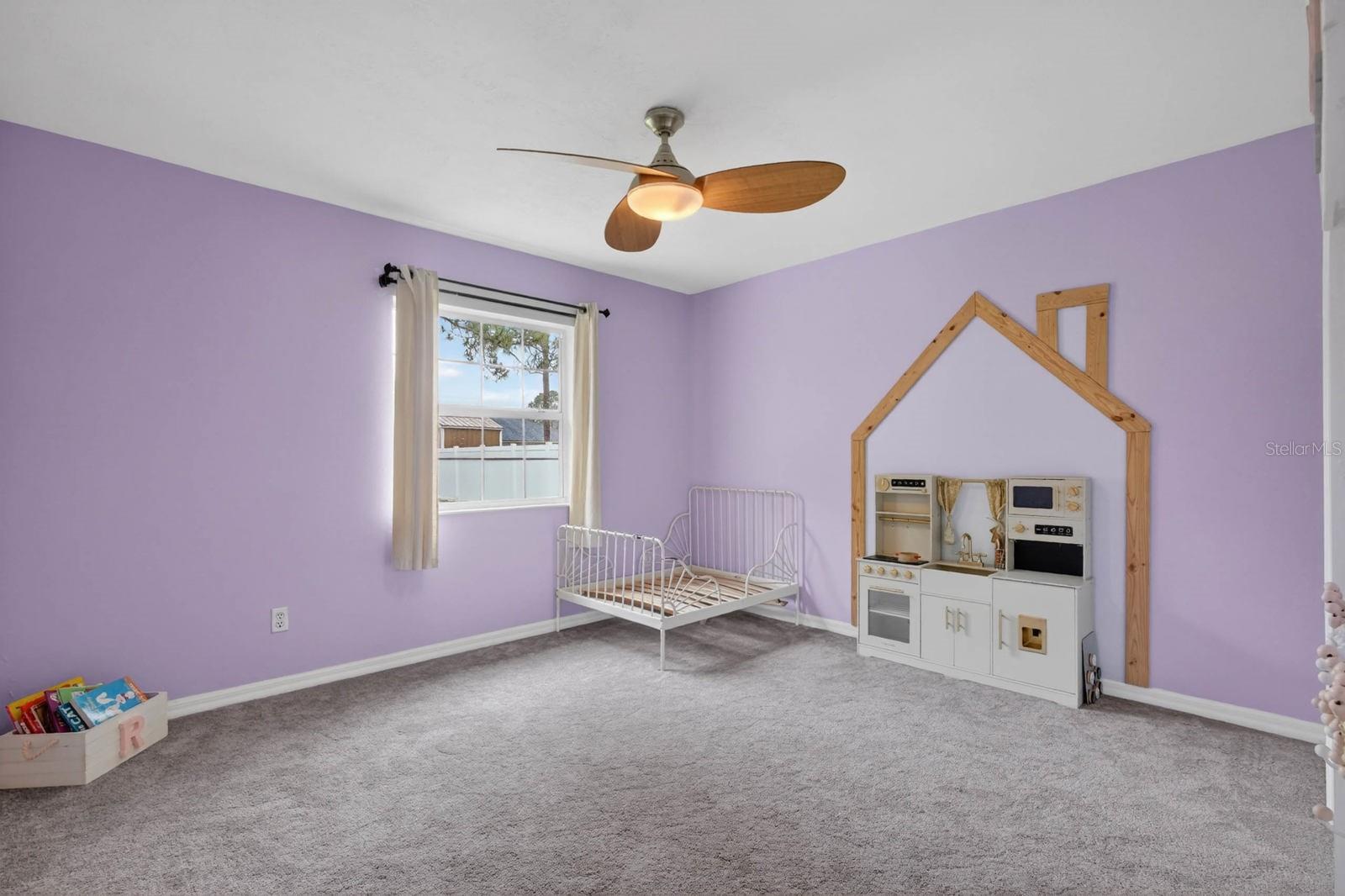 SEMINOLE WOODS - Residential