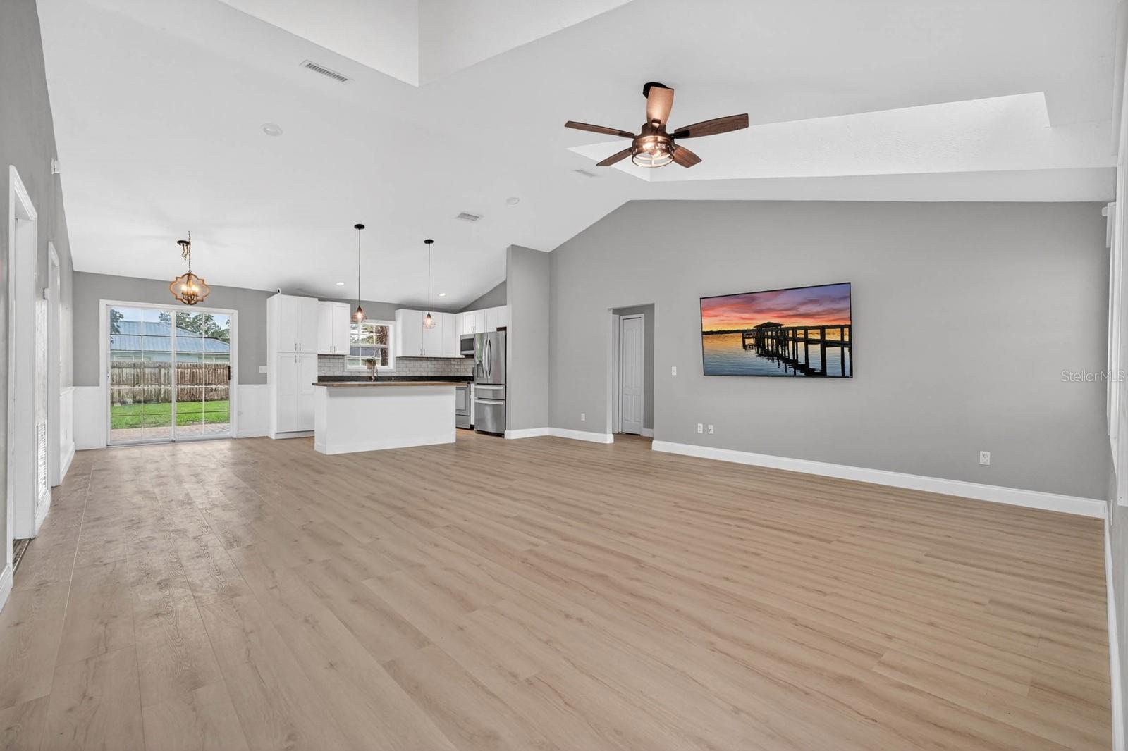 SEMINOLE WOODS - Residential