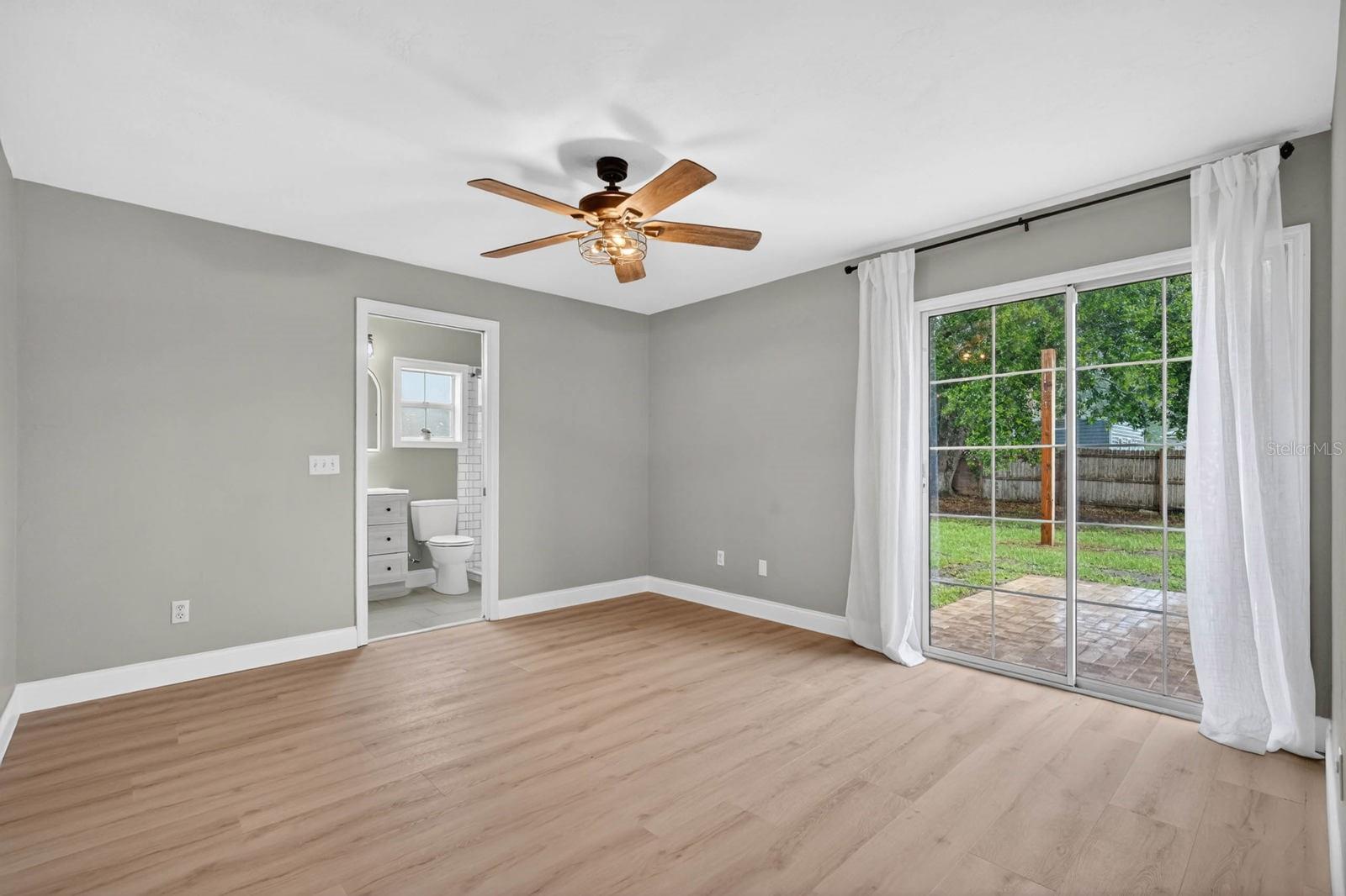 SEMINOLE WOODS - Residential