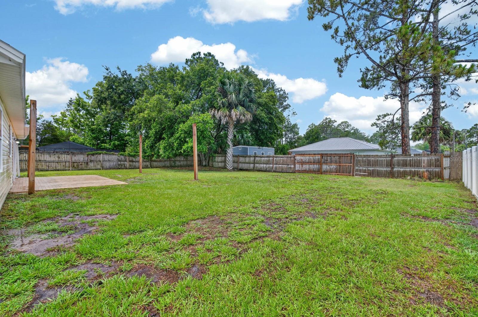 SEMINOLE WOODS - Residential
