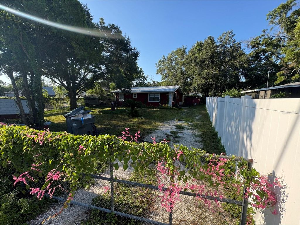 Photo of 2305 E 148th Avenue, Lutz, FL 33549 (MLS # O6343716)