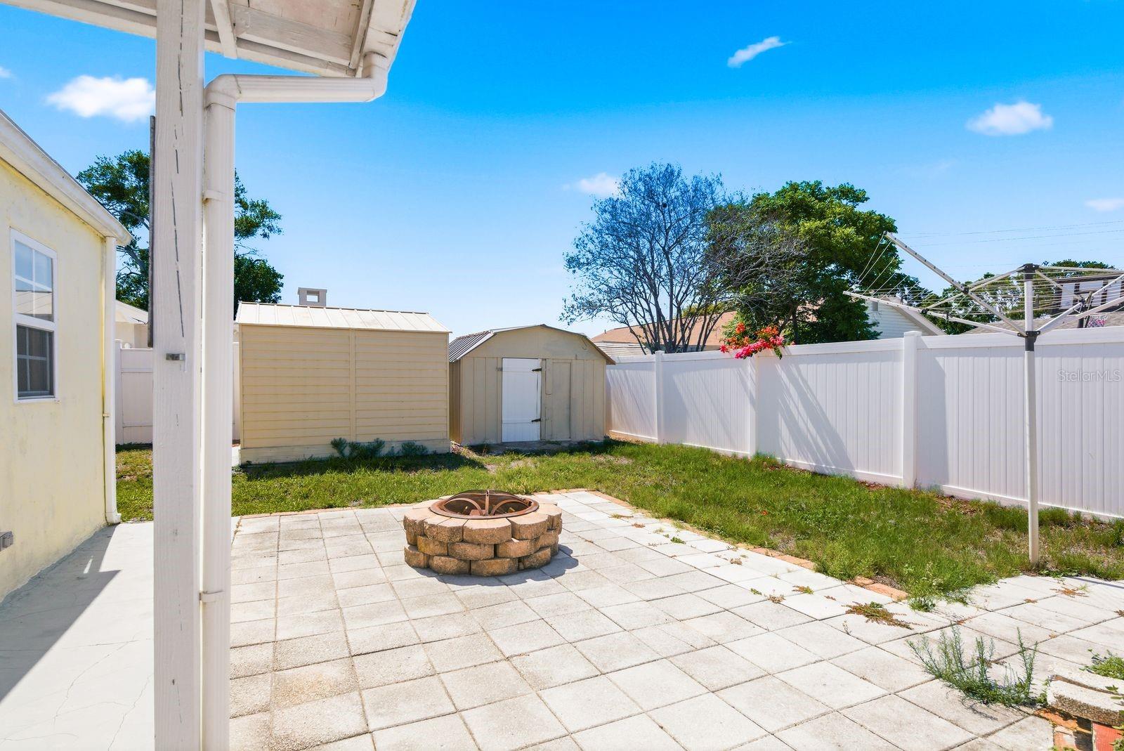 BEACON SQUARE - Residential
