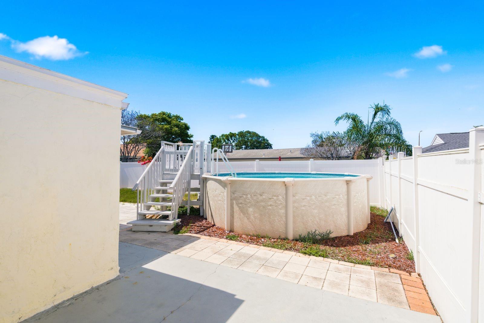 BEACON SQUARE - Residential