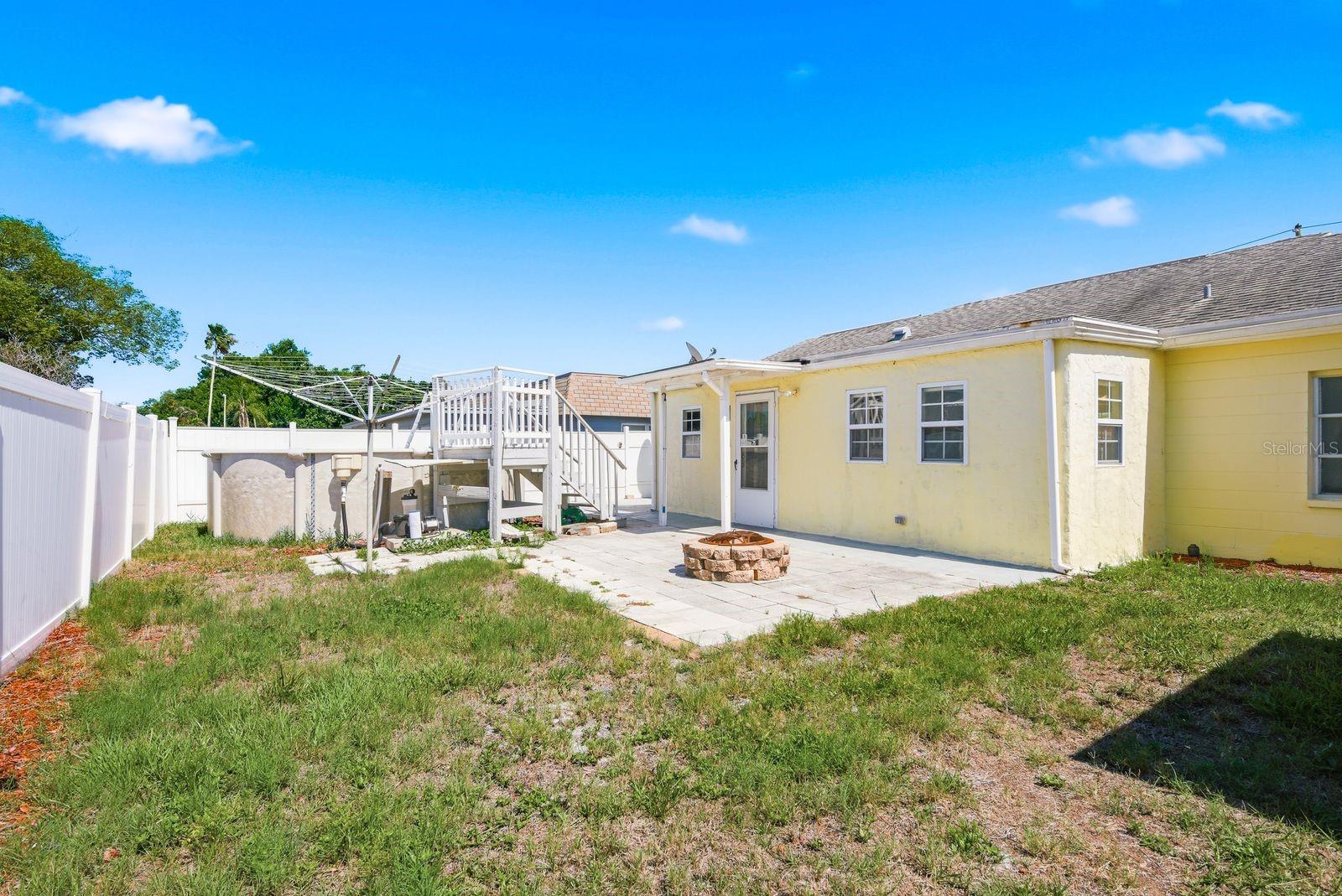 BEACON SQUARE - Residential