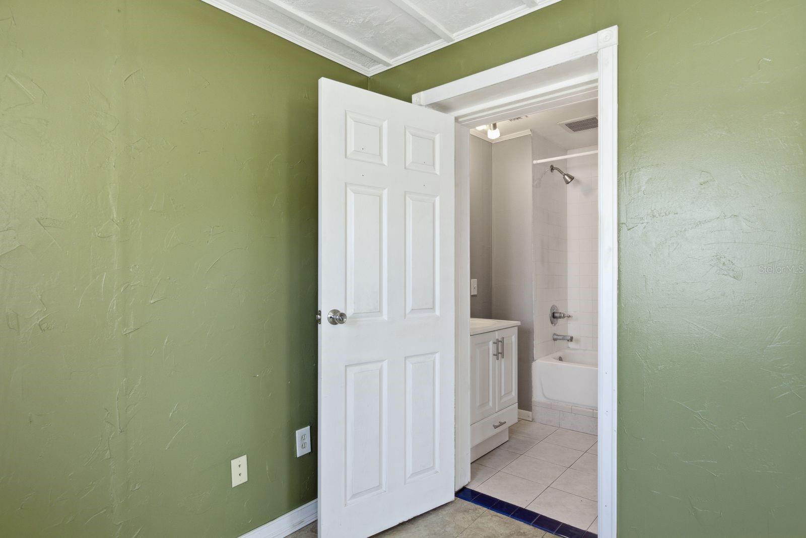 BEACON SQUARE - Residential