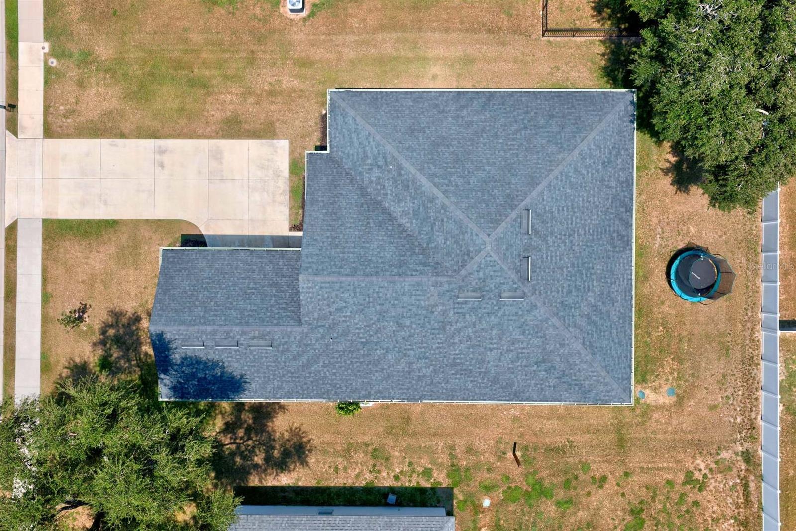 1415 MAGNOLIA LANE
