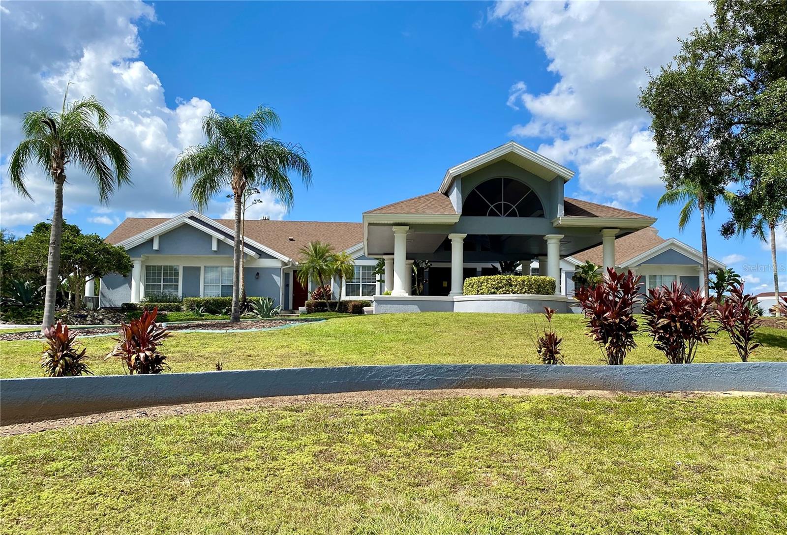 ISLAND CLUB WEST PH 02 - Residential