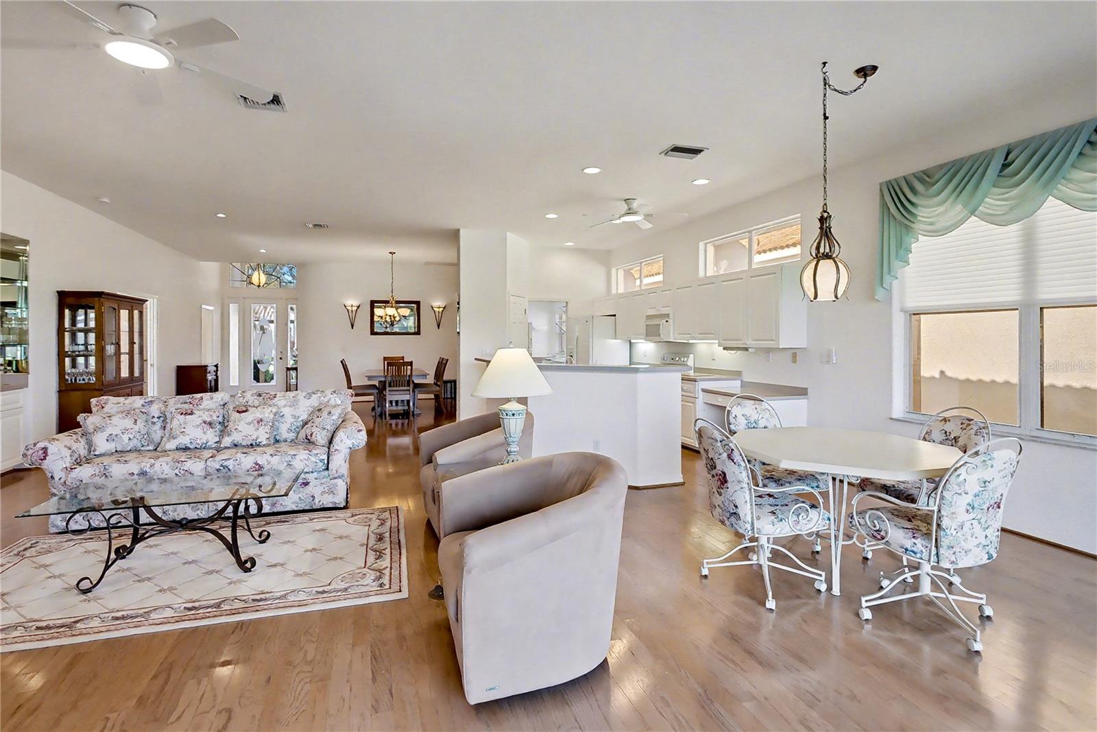 SEMINOLE LAKES PH 04 - Residential