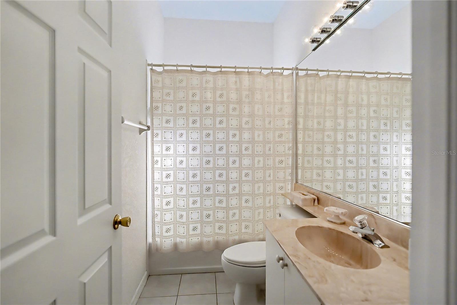 SEMINOLE LAKES PH 04 - Residential