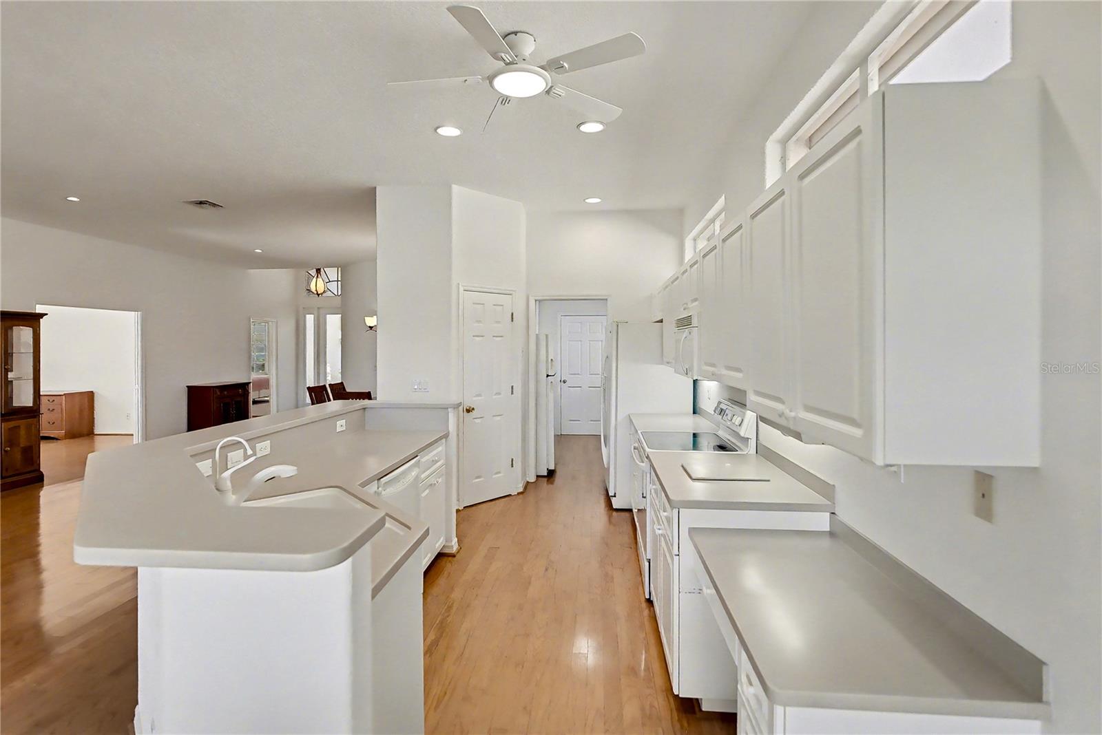 SEMINOLE LAKES PH 04 - Residential